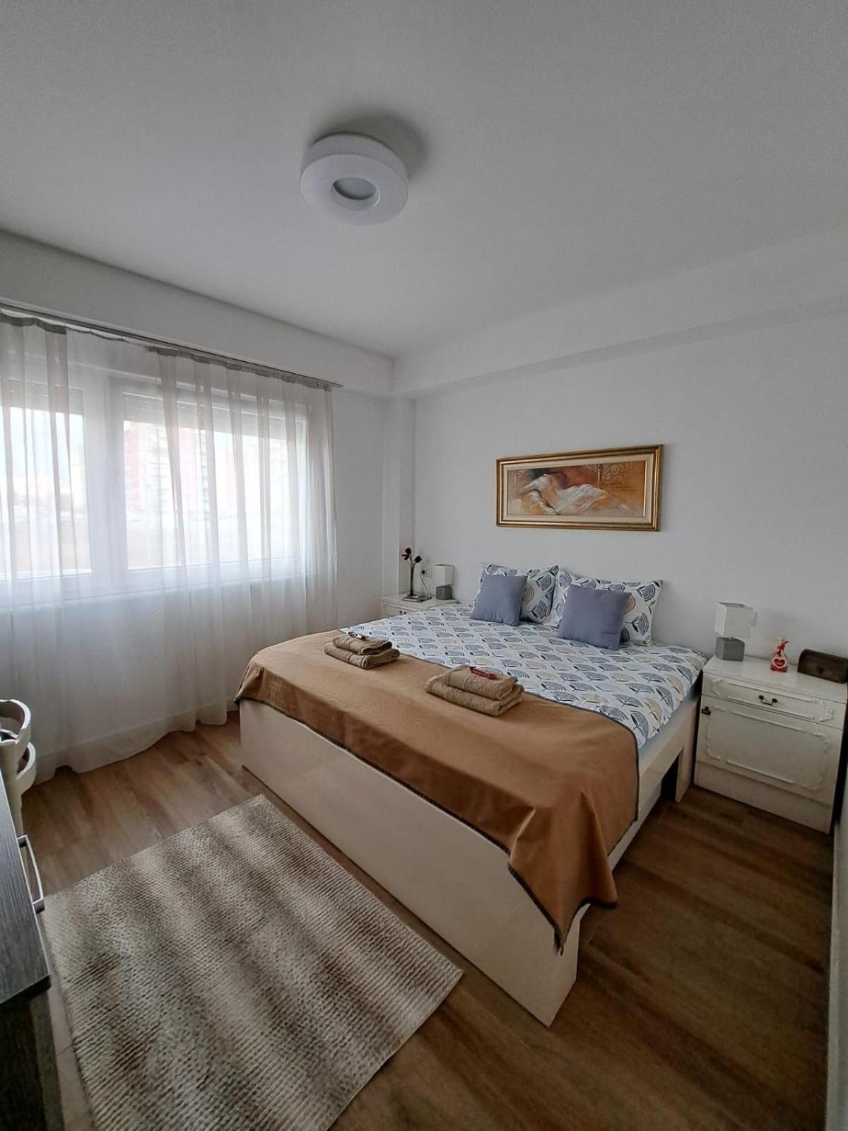 Foxxy Luxury Apartments 斯科普里 外观 照片