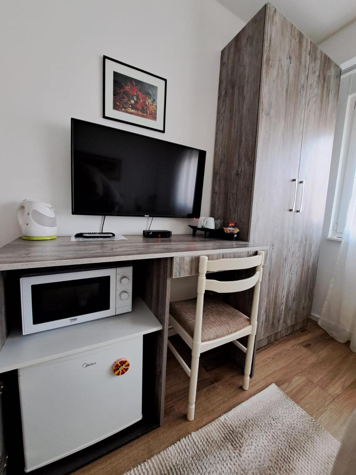 Foxxy Luxury Apartments 斯科普里 外观 照片
